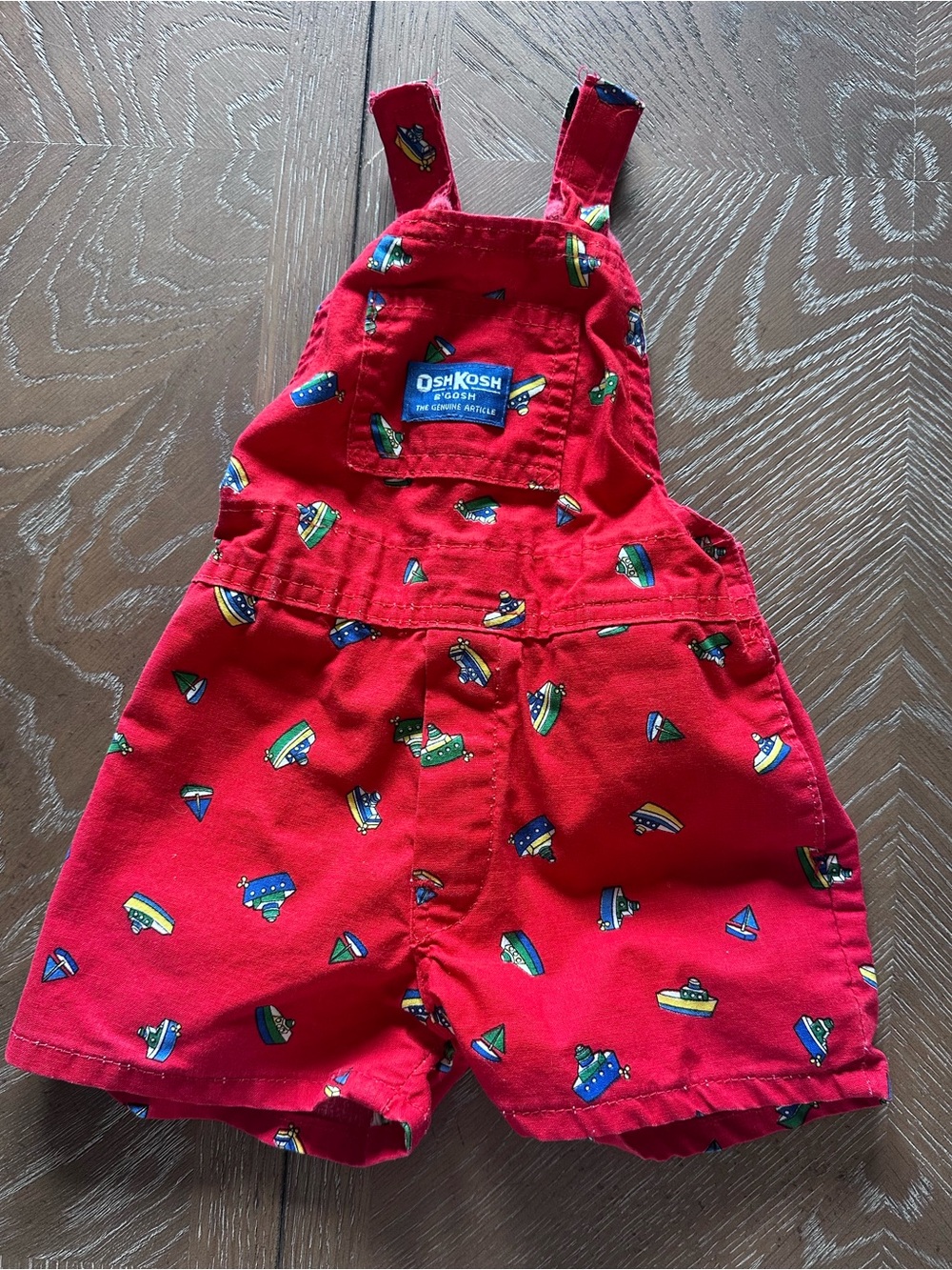 Vintage Retro 80’s/90’s Rare OshKosh B'gosh overalls Red Boat Print Shorts Sz 2T